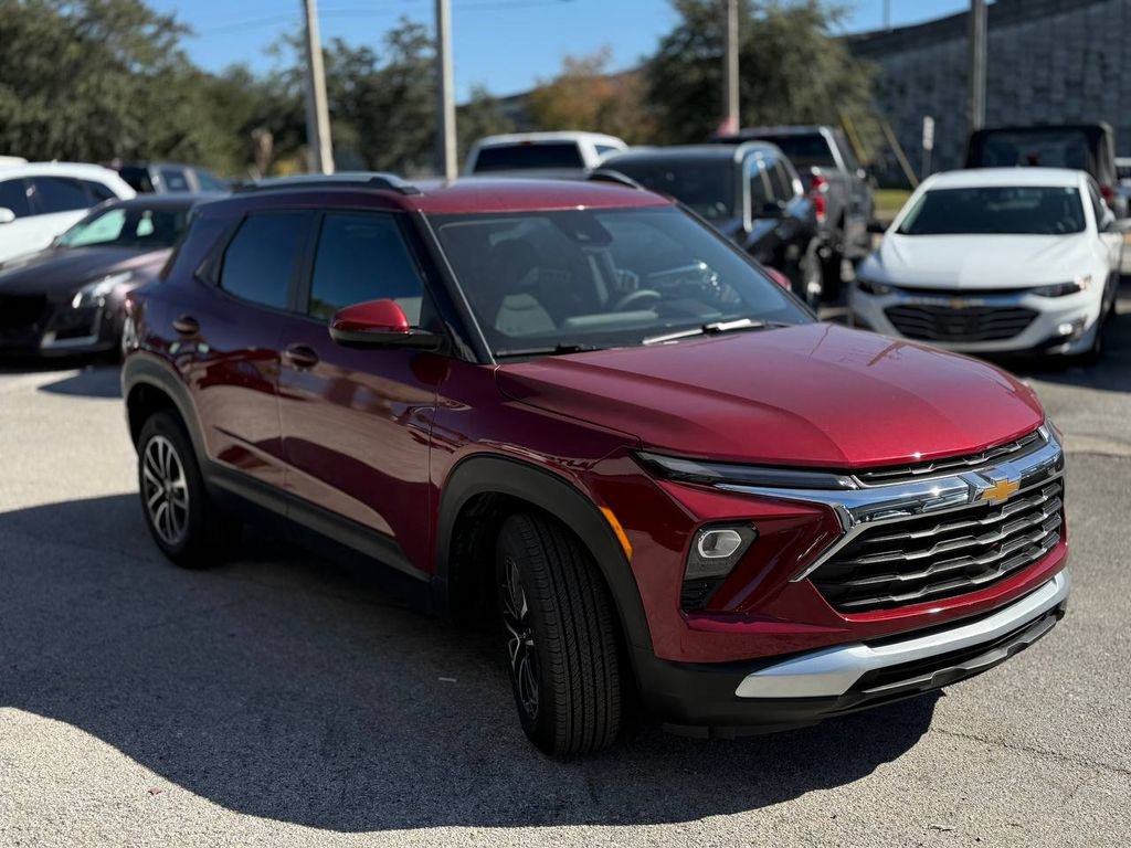 Used 2025 Chevrolet TrailBlazer LT image 10