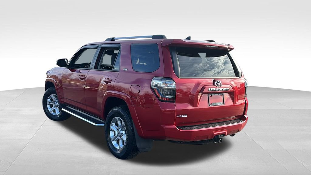 Used 2020 Toyota 4Runner SR5 Premium w/ Moonroof Package image 5