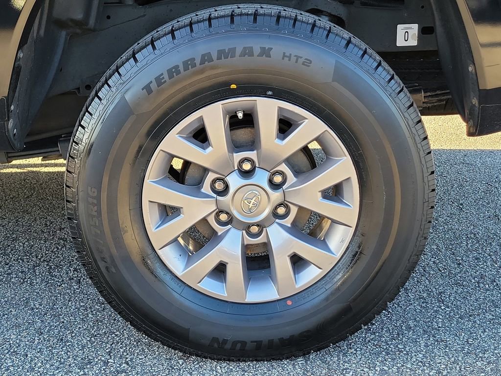 Used 2019 Toyota Tacoma SR5 image 6