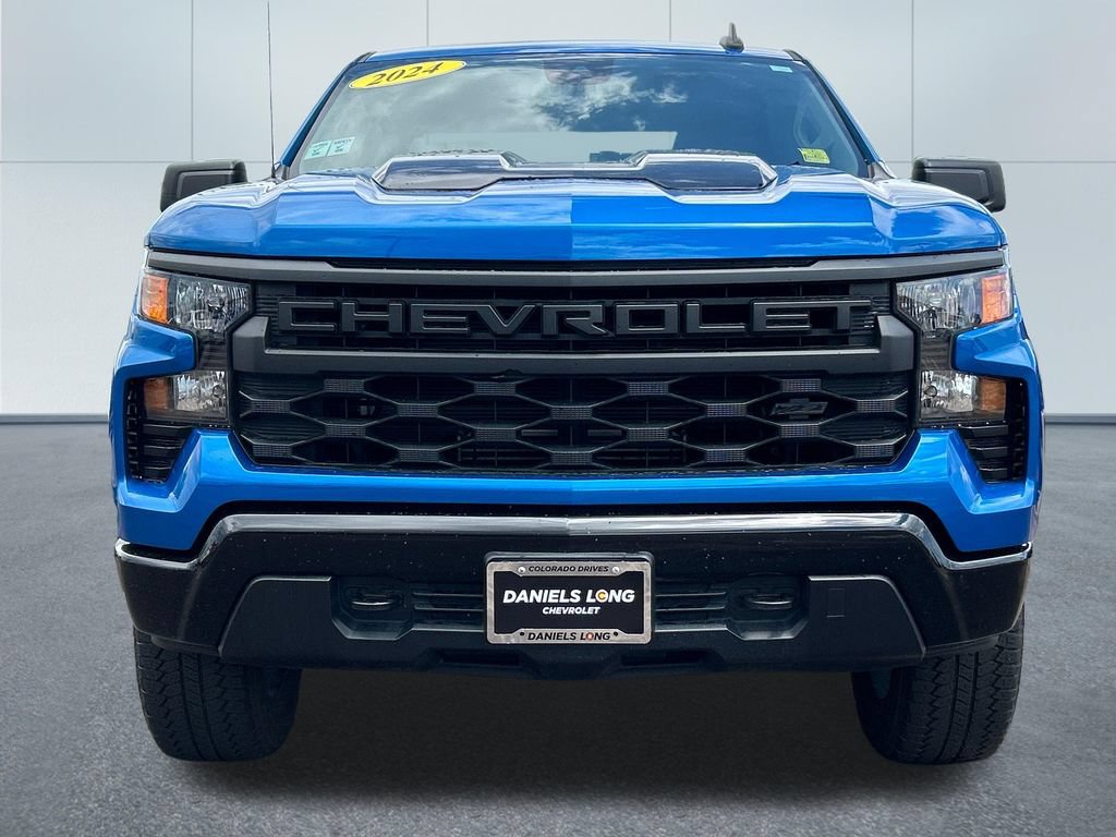 Used 2024 Chevrolet Silverado 1500 Custom Trail Boss w/ Turbomax Blackout Package AWD/4WD image 3