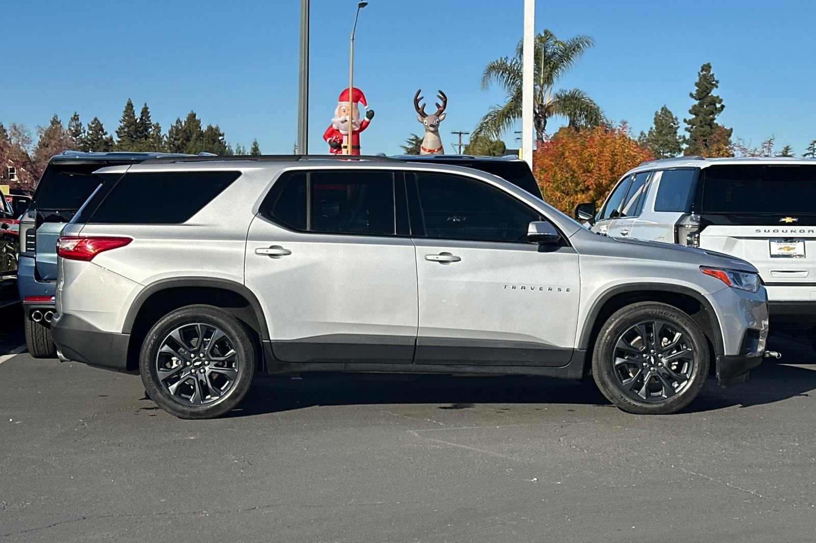 Used 2020 Chevrolet Traverse RS image 4