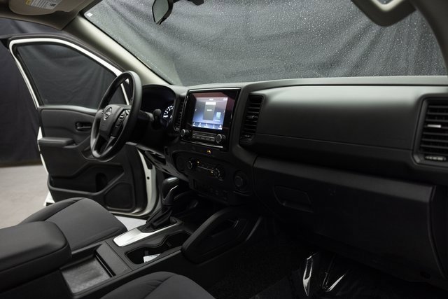 Used 2019 Nissan Frontier SV image 18