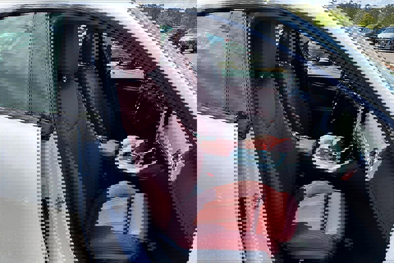 Used 2023 BMW i4 eDrive35 w/ Premium Package image 8