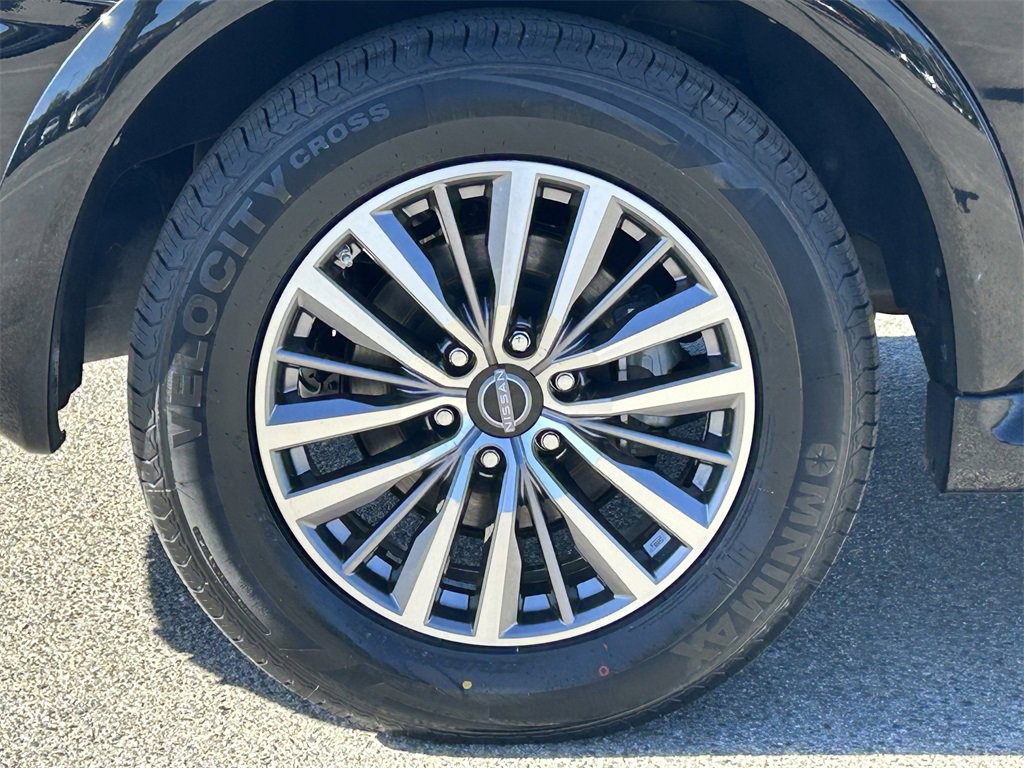 Used 2023 Nissan Armada SL image 7