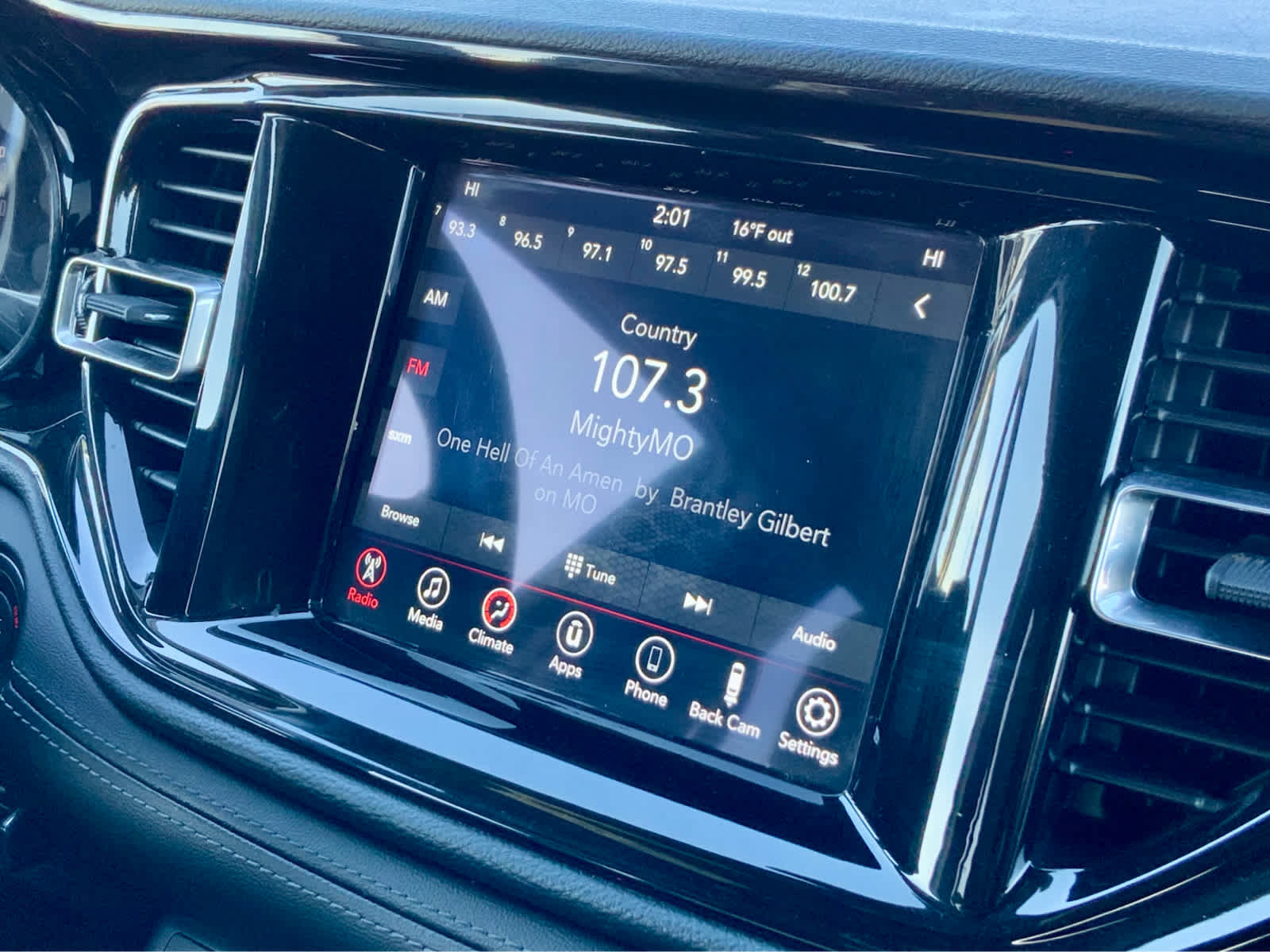 Used 2023 Dodge Durango SXT Launch Edition image 38