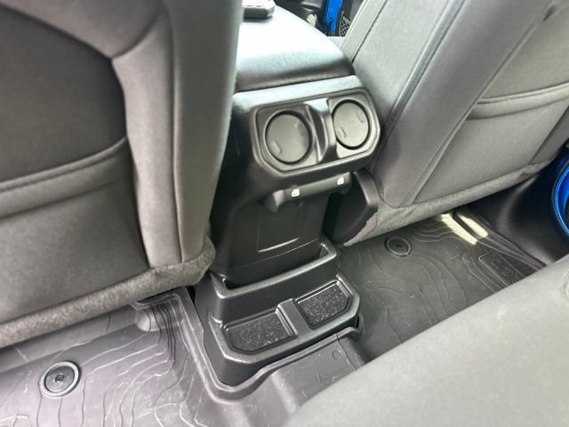 Used 2023 Jeep Wrangler Unlimited w/ Cold Weather Group AWD/4WD image 32