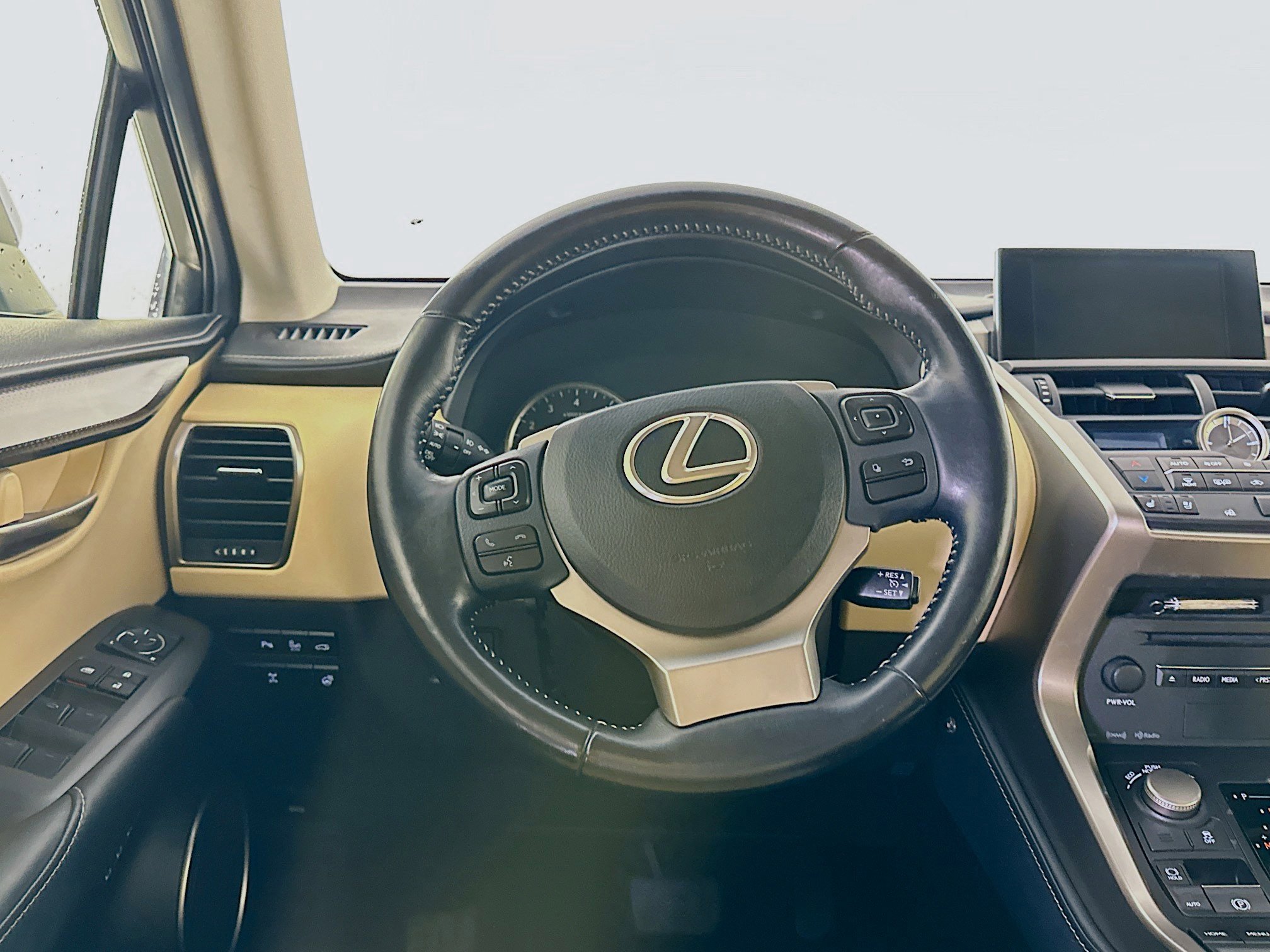 Used 2016 Lexus NX 200t AWD image 18