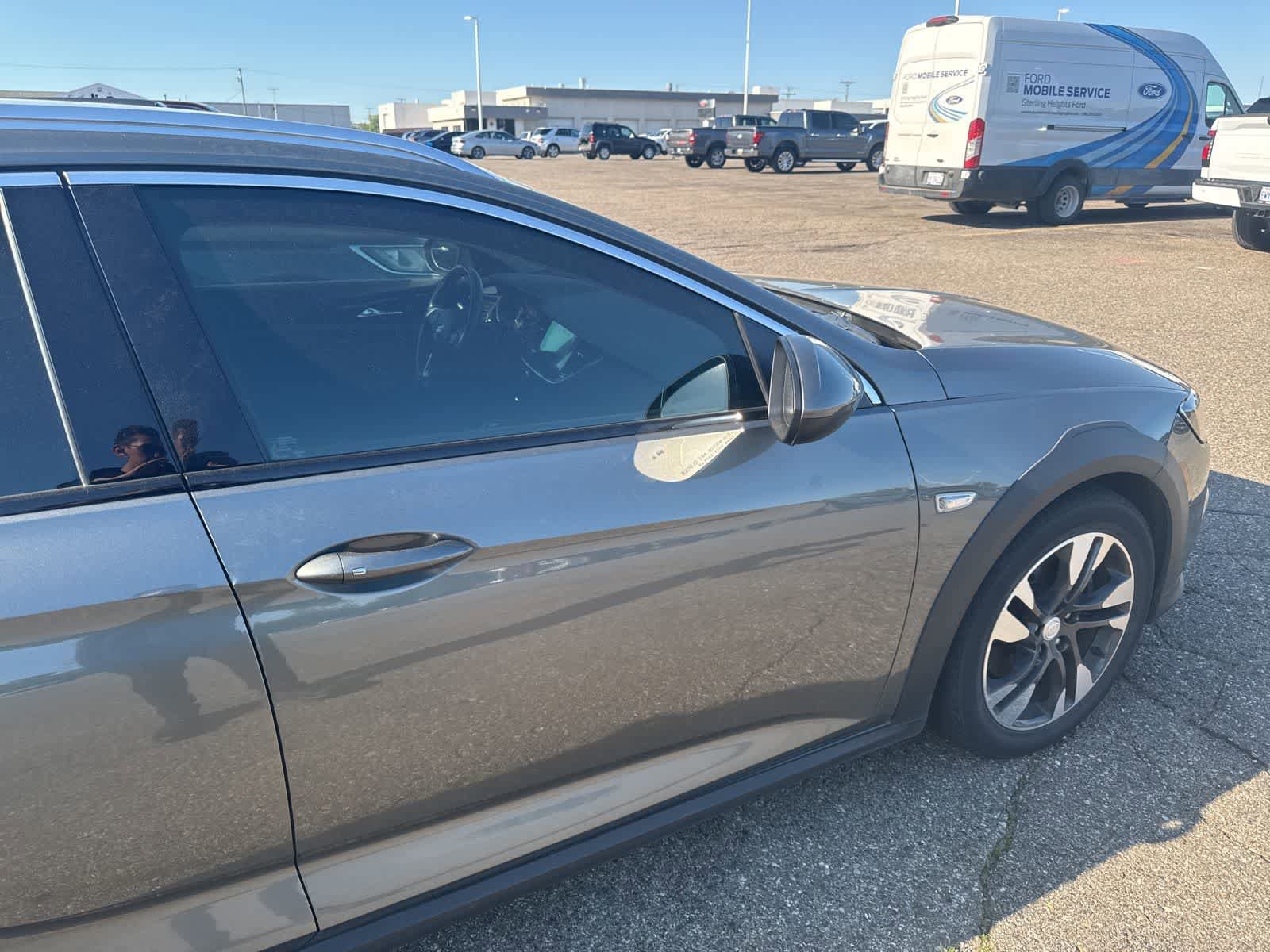 Used 2019 Buick Regal Essence w/ Driver Confidence Package I AWD/4WD image 10