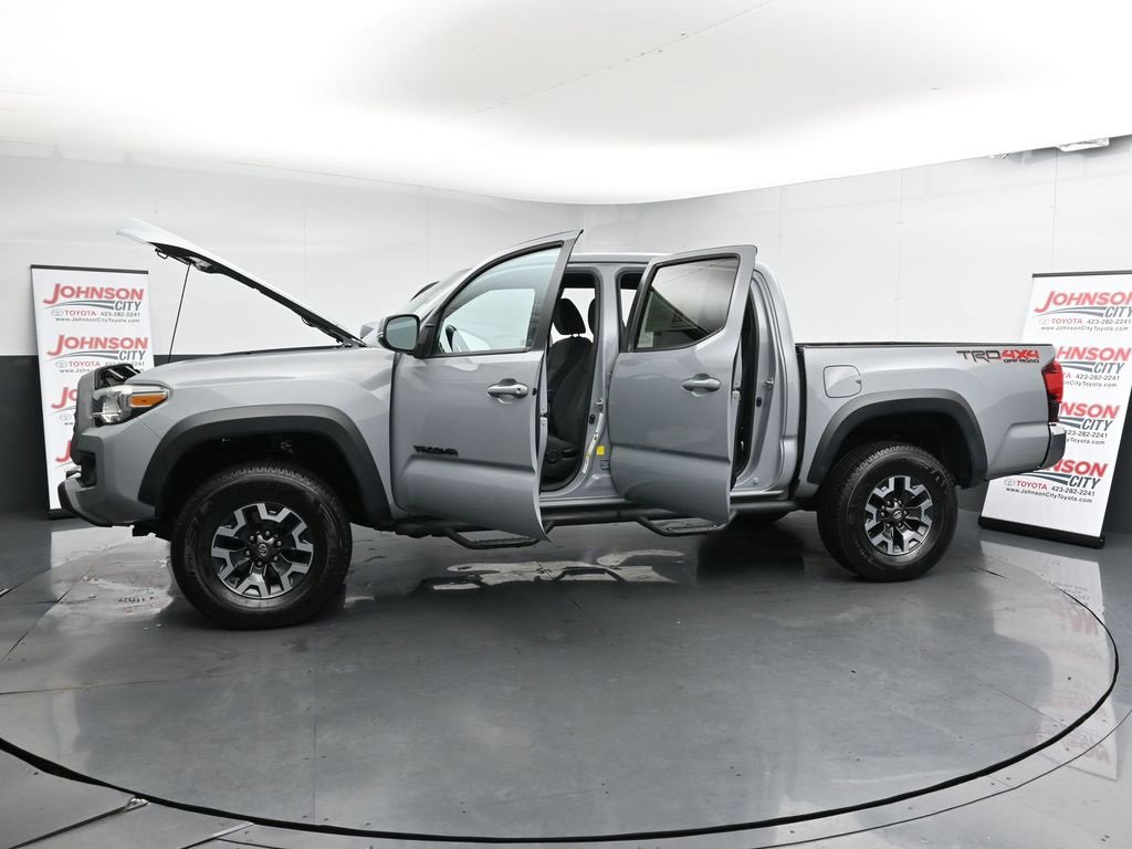 Used 2019 Toyota Tacoma TRD Off-Road image 44