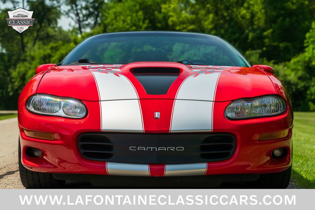 Used 2002 Chevrolet Camaro Z28 w/ SS Performance/Appearance Pkg RWD image 31