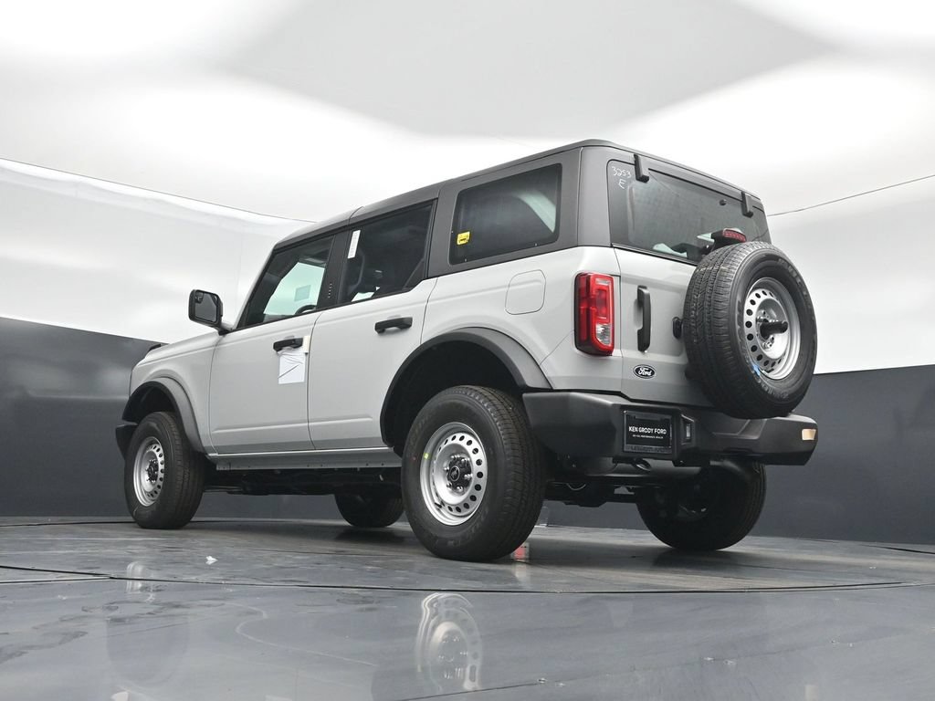 New 2026 Ford Bronco 4-Door AWD/4WD image 43