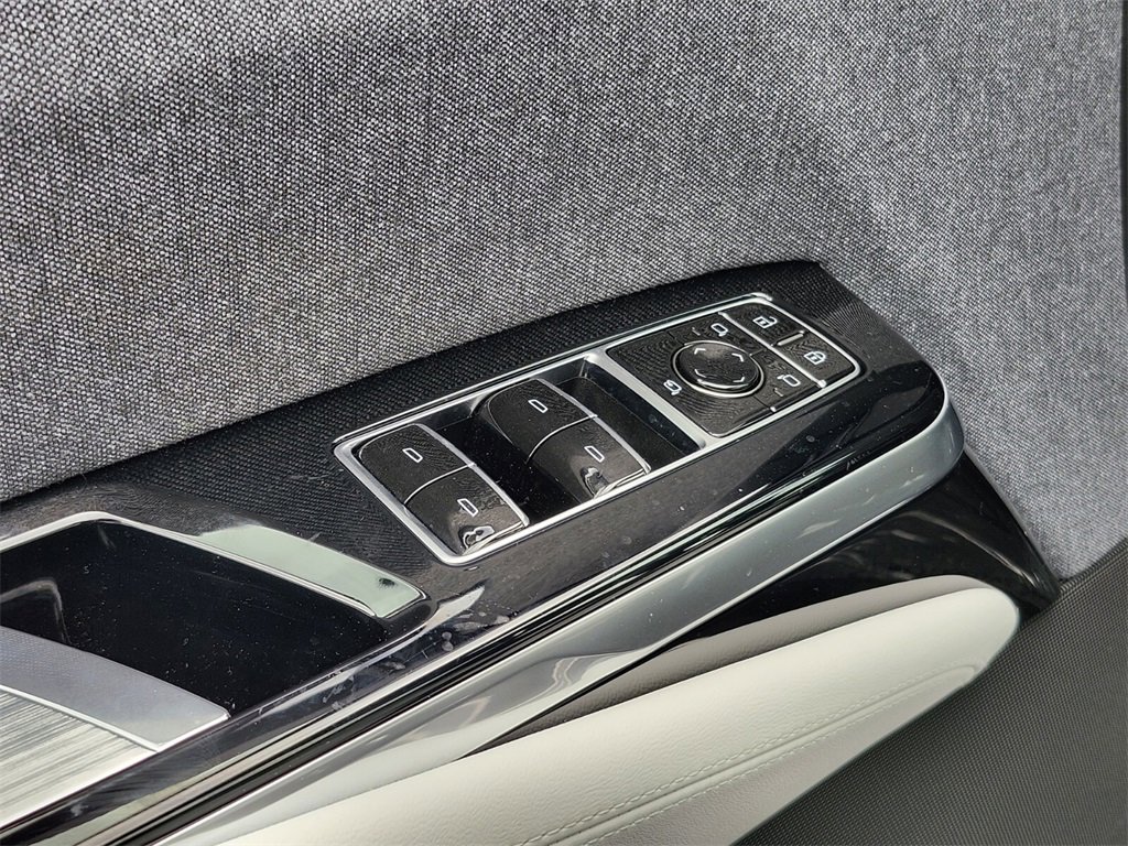 Certified 2025 Cadillac Escalade V image 17