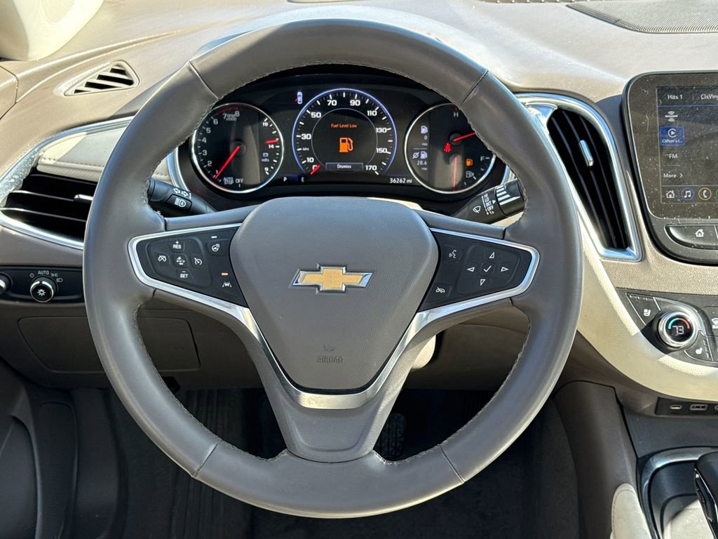 Used 2024 Chevrolet Malibu LT image 14