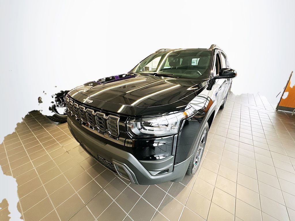 New 2026 Jeep Cherokee Laredo image 4