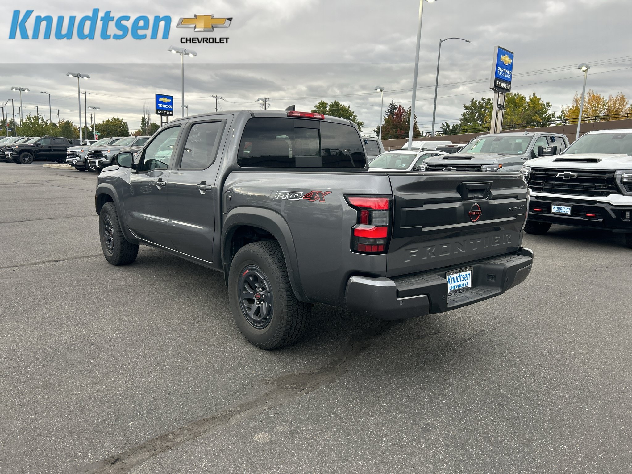 Used 2026 Nissan Frontier PRO-4X AWD/4WD image 9
