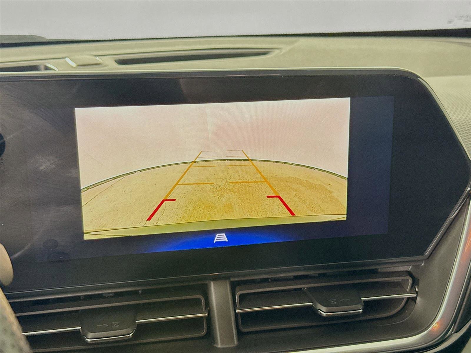 Used 2024 Chevrolet Trax RS w/ Driver Confidence Package image 13