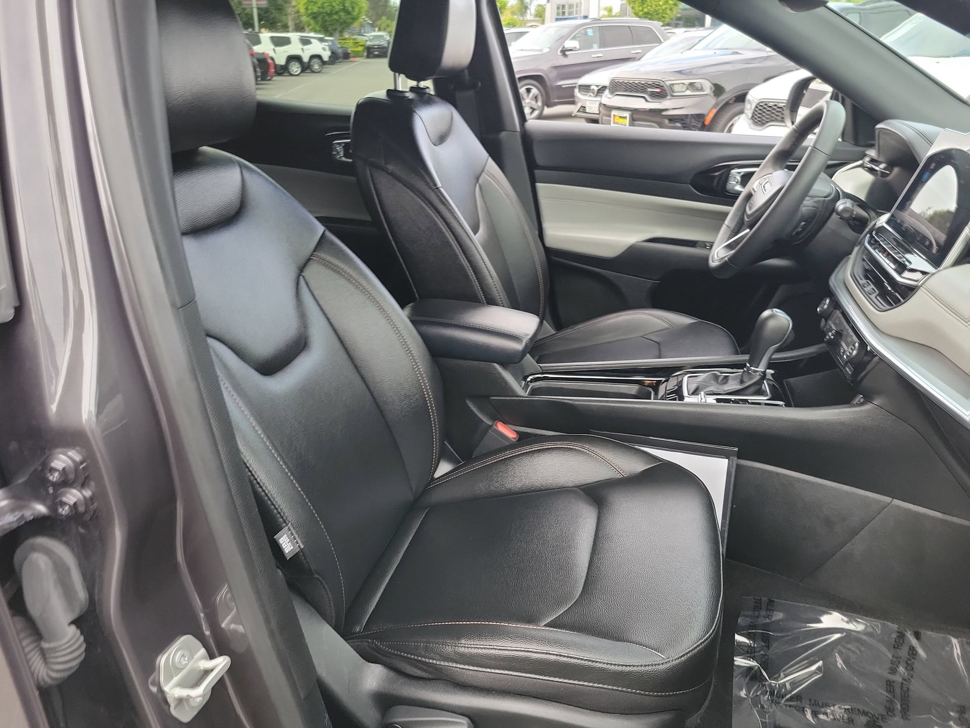 Used 2024 Jeep Compass Limited AWD/4WD image 18