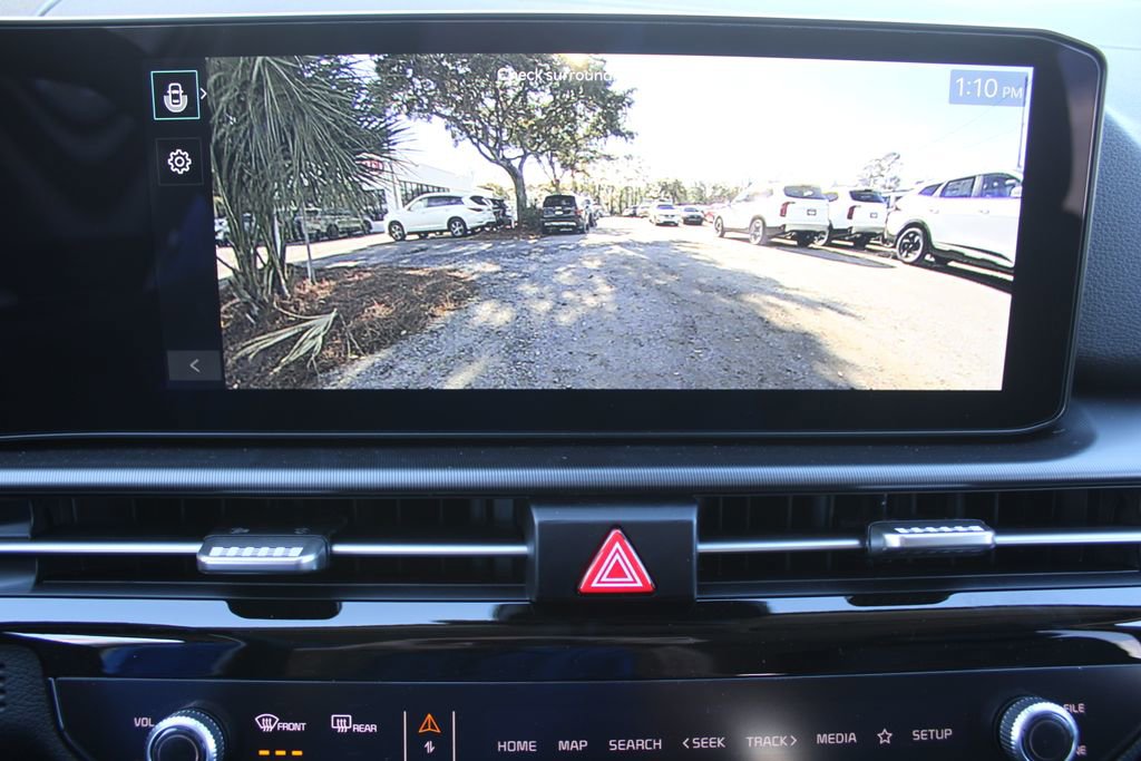 New 2026 Kia Sportage EX image 48