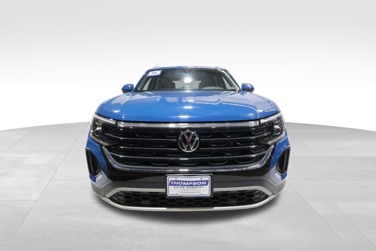 Used 2025 Volkswagen Atlas Cross Sport SE image 7