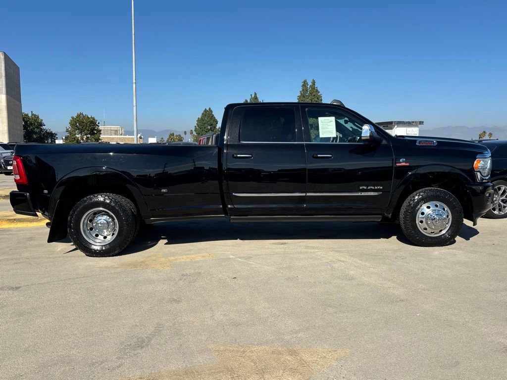 Used 2020 RAM 3500 Limited w/ Max Tow Package image 3