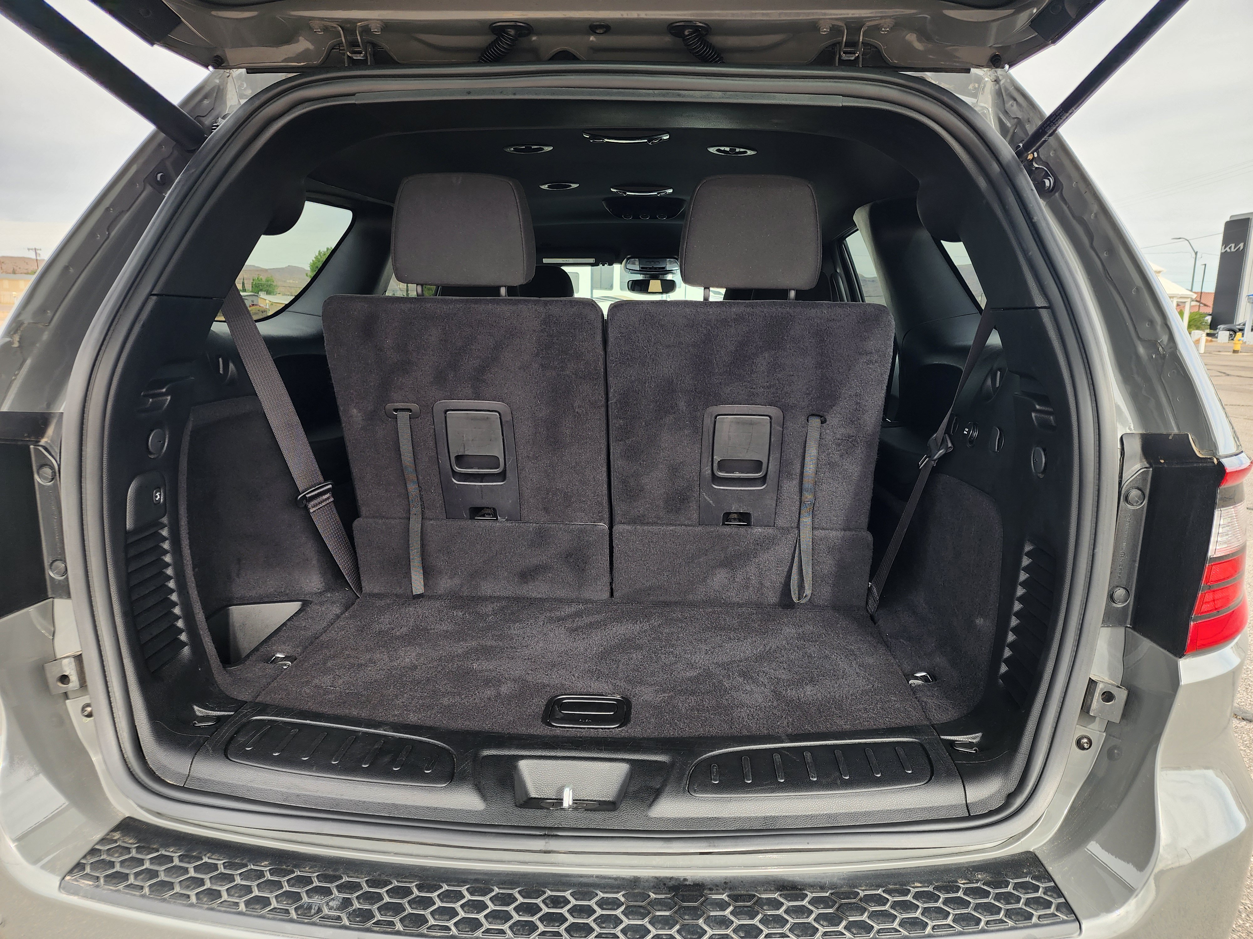 Used 2025 Dodge Durango R/T w/ Blacktop Package image 15