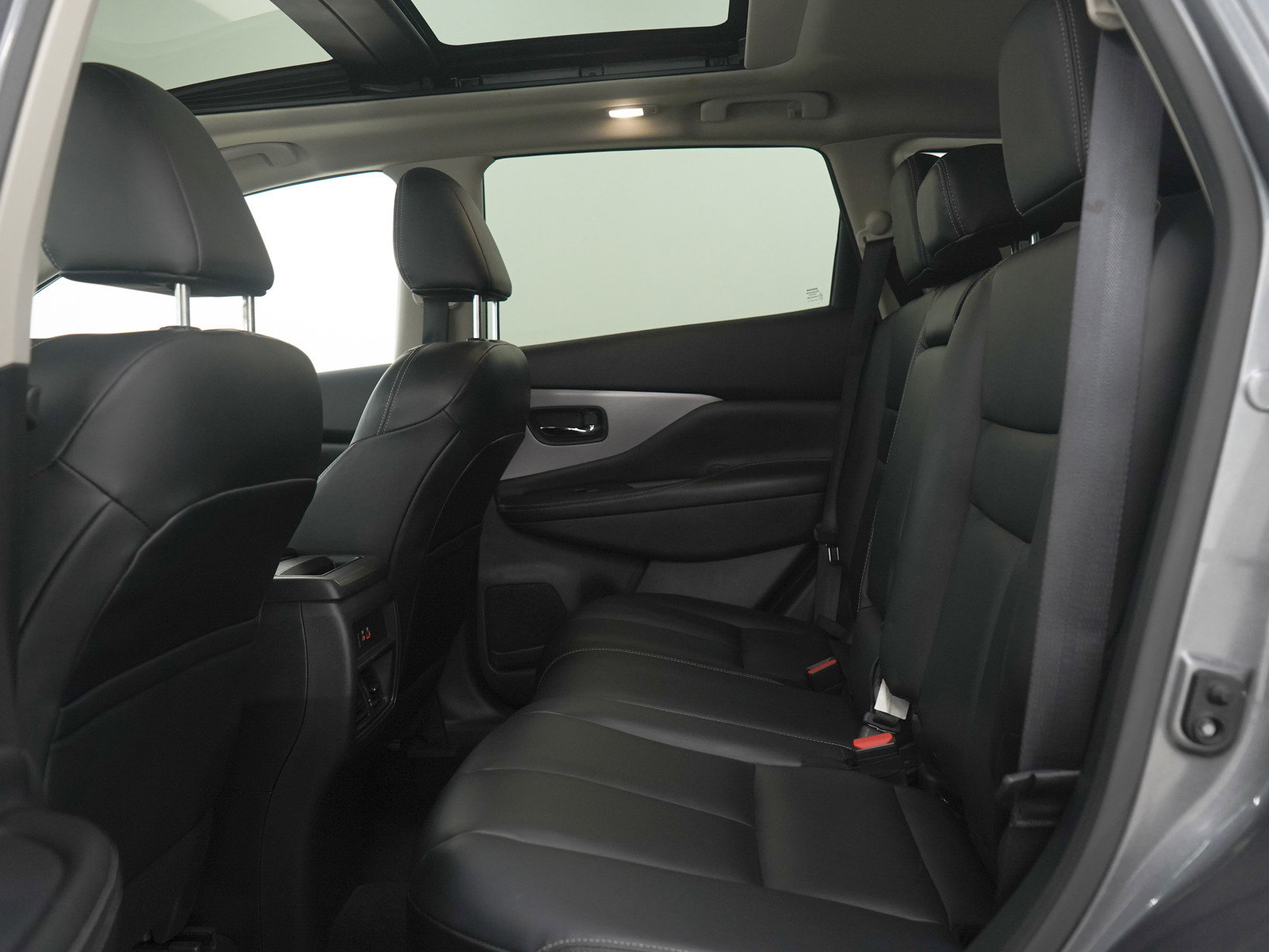 Used 2024 Nissan Murano SV image 21