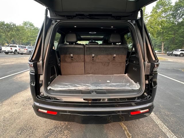 New 2026 Jeep Grand Wagoneer Limited AWD/4WD image 12