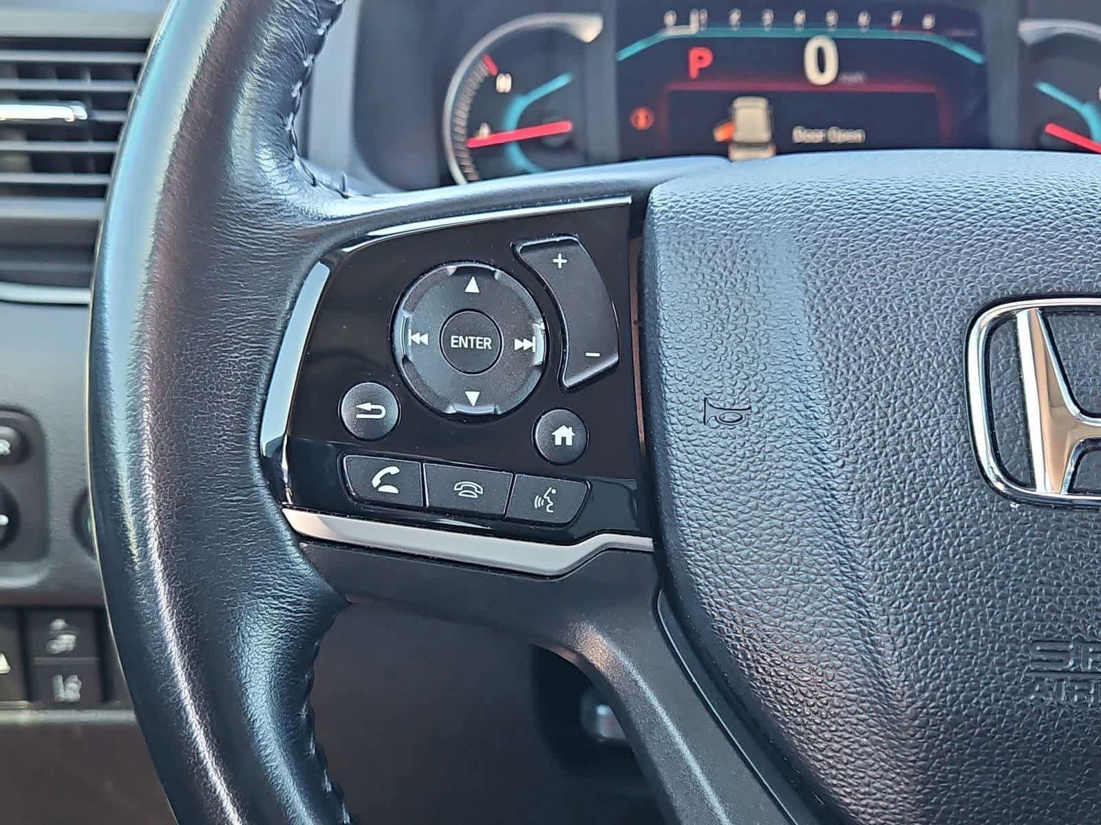 Used 2020 Honda Pilot Touring image 24