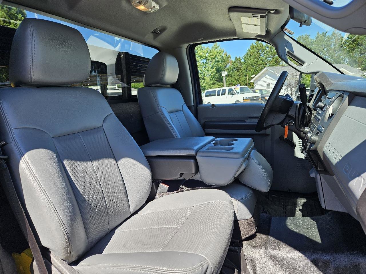 Used 2015 Ford F350 XL RWD image 32