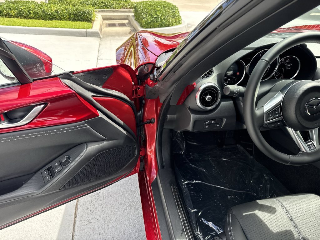 New 2026 MAZDA MX-5 Miata Grand Touring RWD image 17