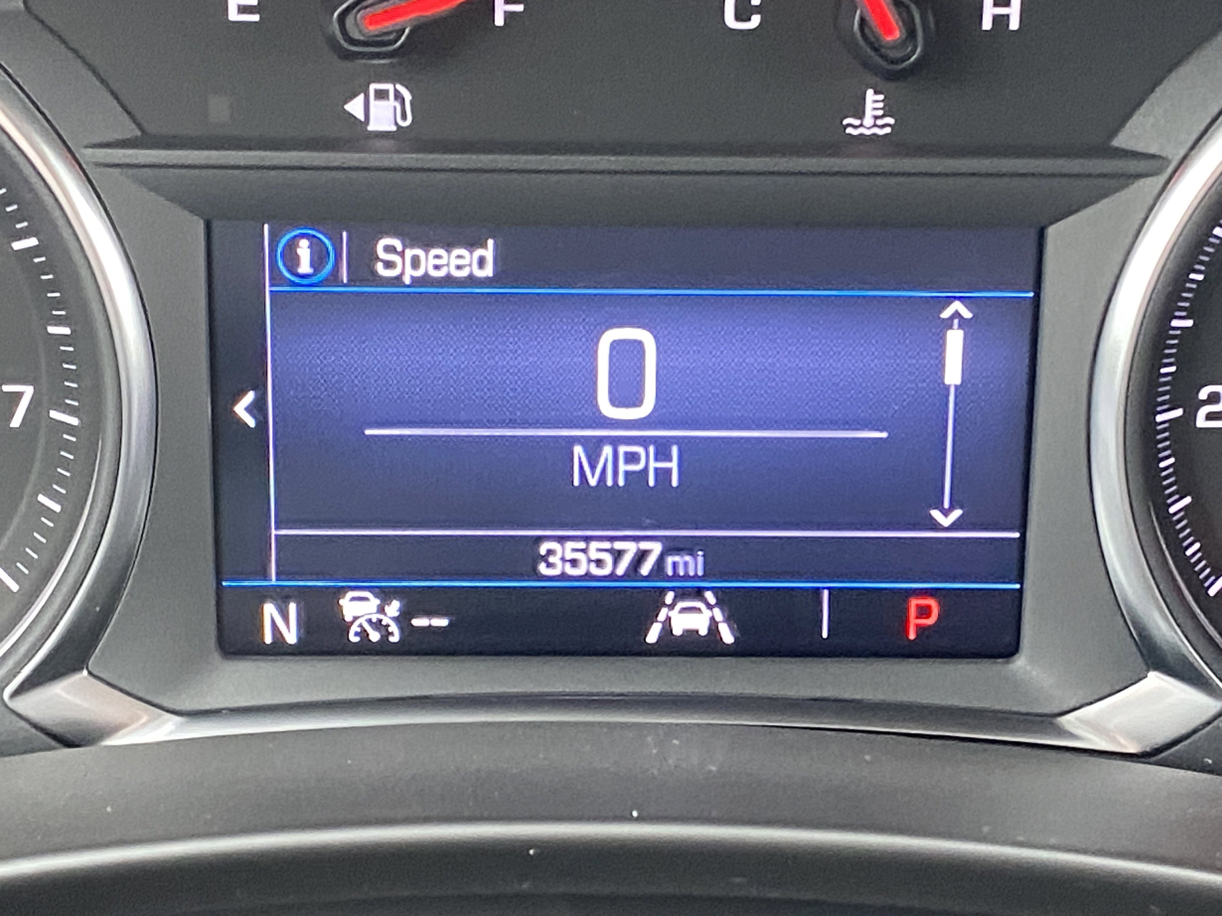 Used 2023 GMC Terrain SLE w/ Driver Convenience Package image 12