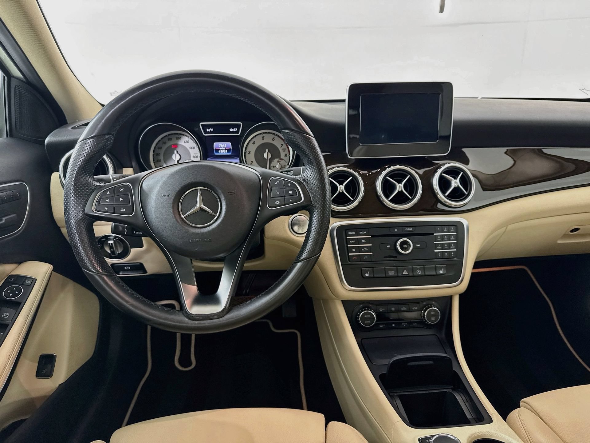 Used 2016 Mercedes-Benz GLA 250 image 22