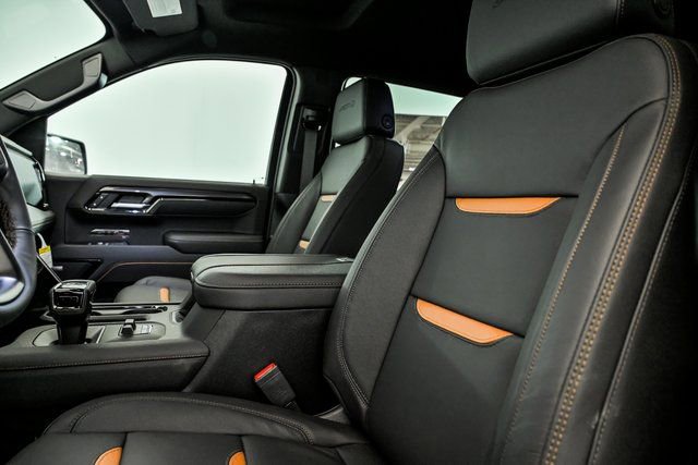 New 2026 GMC Sierra 1500 AT4 w/ Technology Package image 9