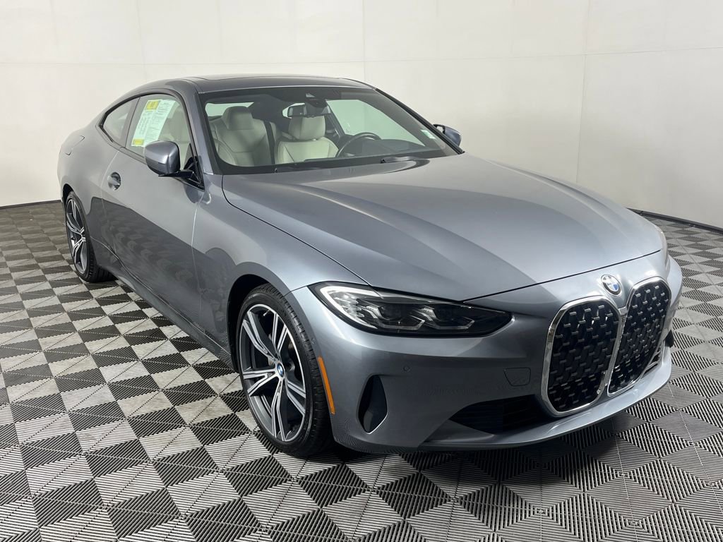 Used 2021 BMW 430i xDrive Coupe w/ Premium Package image 3