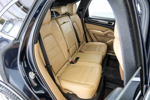 Used 2019 Porsche Cayenne AWD/4WD image 33