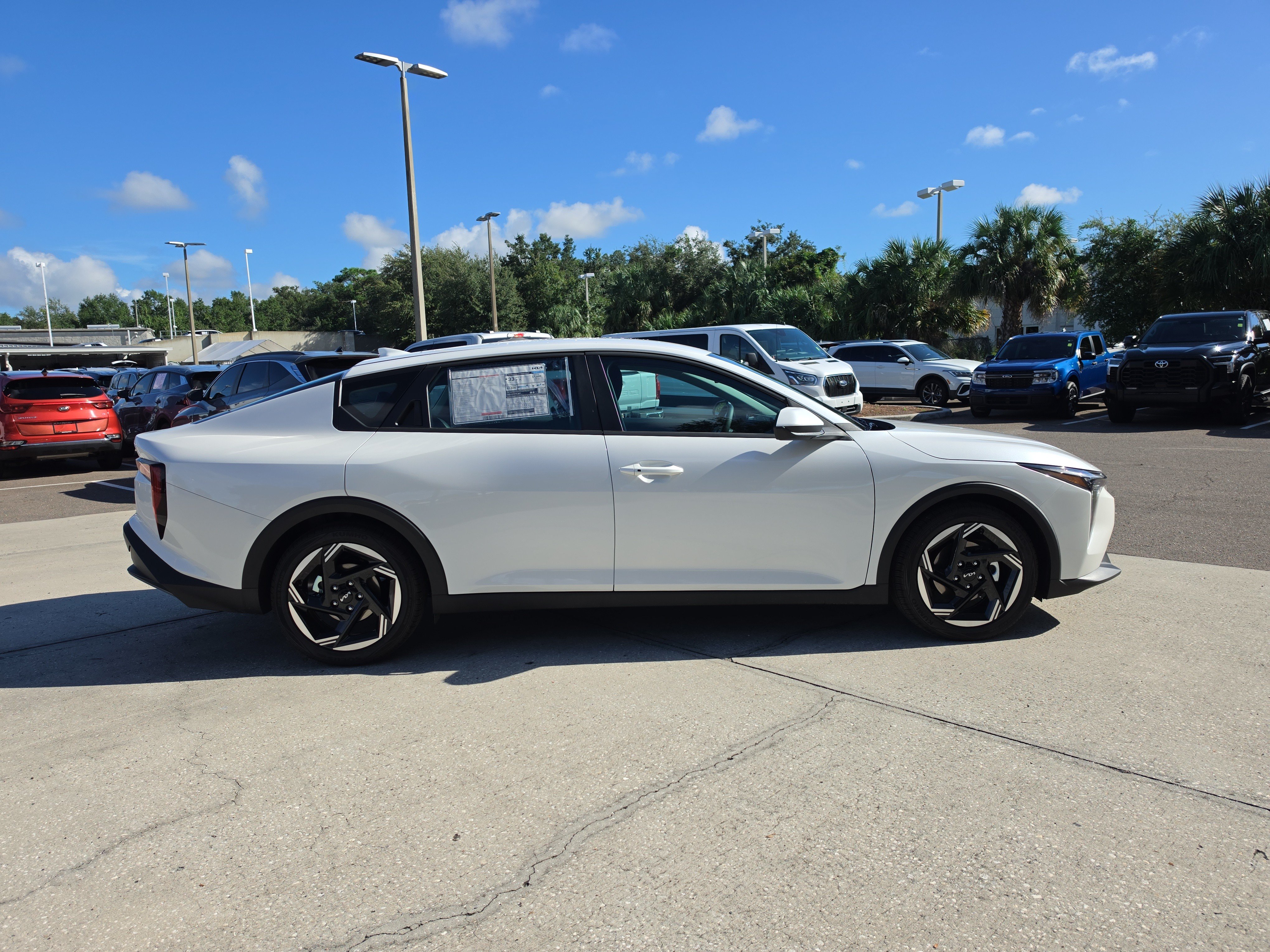 New 2026 Kia K4 EX FWD image 9