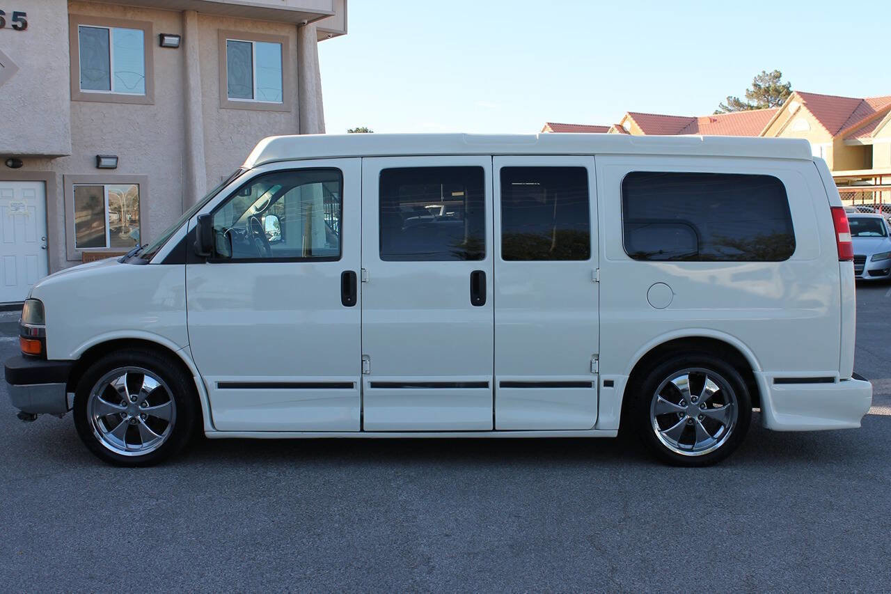 Used 2006 Chevrolet Express 1500 RWD image 5
