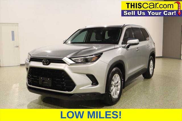 Used 2024 Toyota Grand Highlander FWD image 4