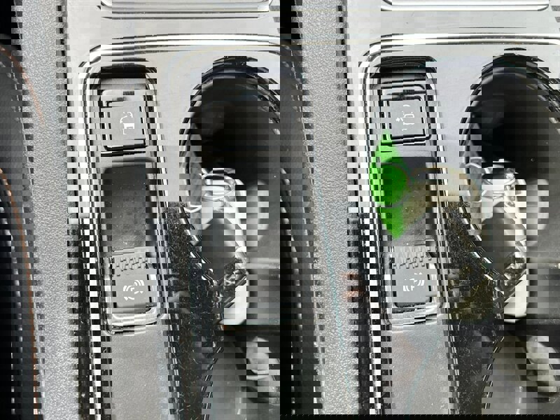 Used 2017 Jaguar F-PACE Prestige AWD/4WD image 39