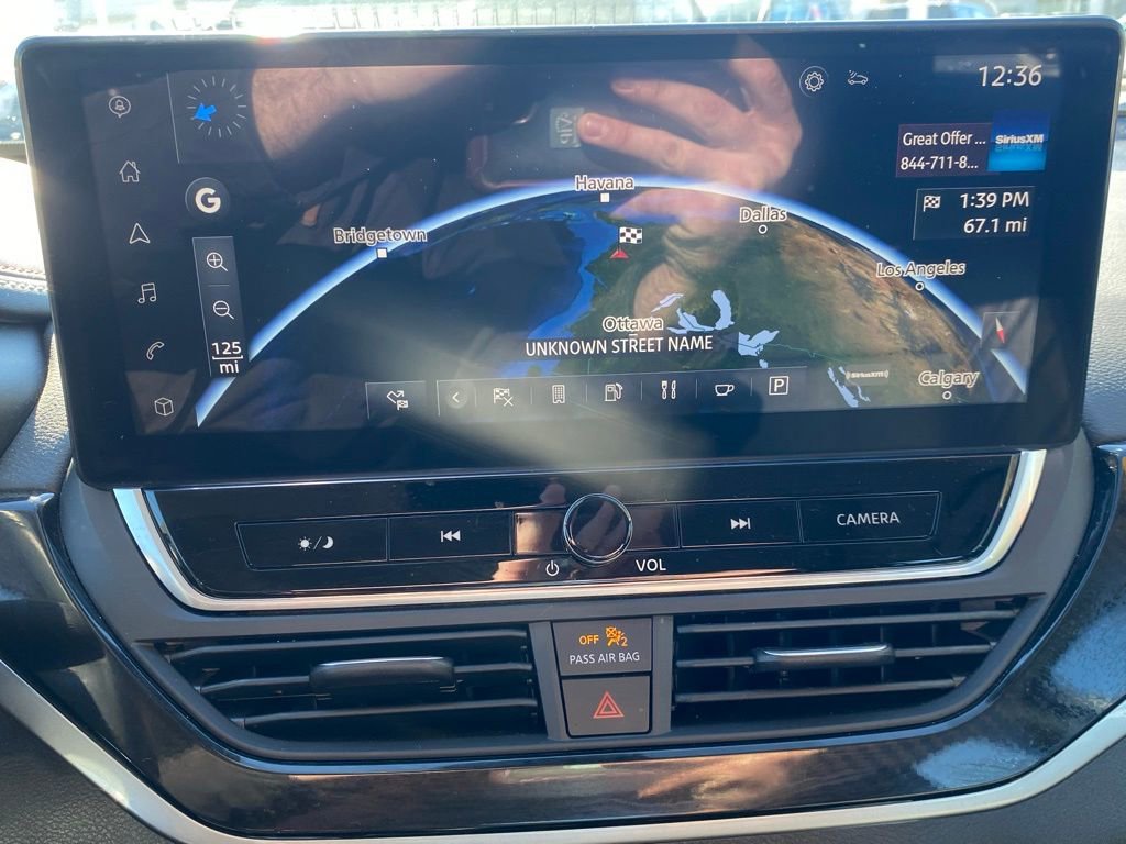 Used 2024 Nissan Altima 2.5 SR w/ SR Premium Package image 23