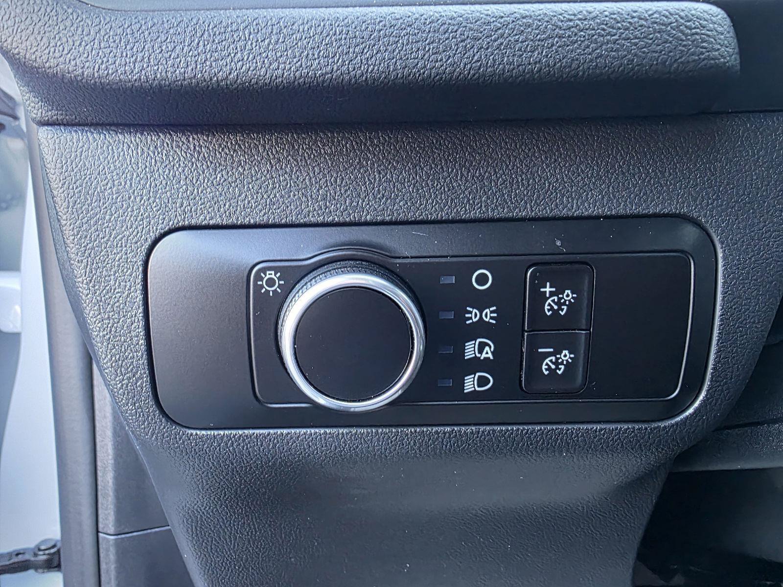 Used 2025 Ford Escape ST-Line FWD image 4