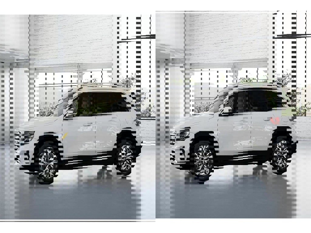 New 2026 Mercedes-Benz GLB 250 4MATIC image 36