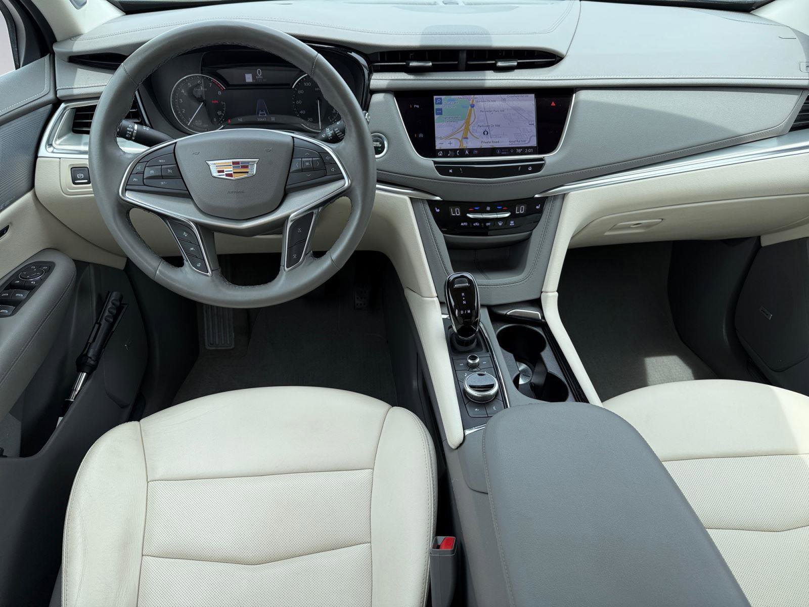 Certified 2024 Cadillac XT5 Premium Luxury AWD/4WD image 21