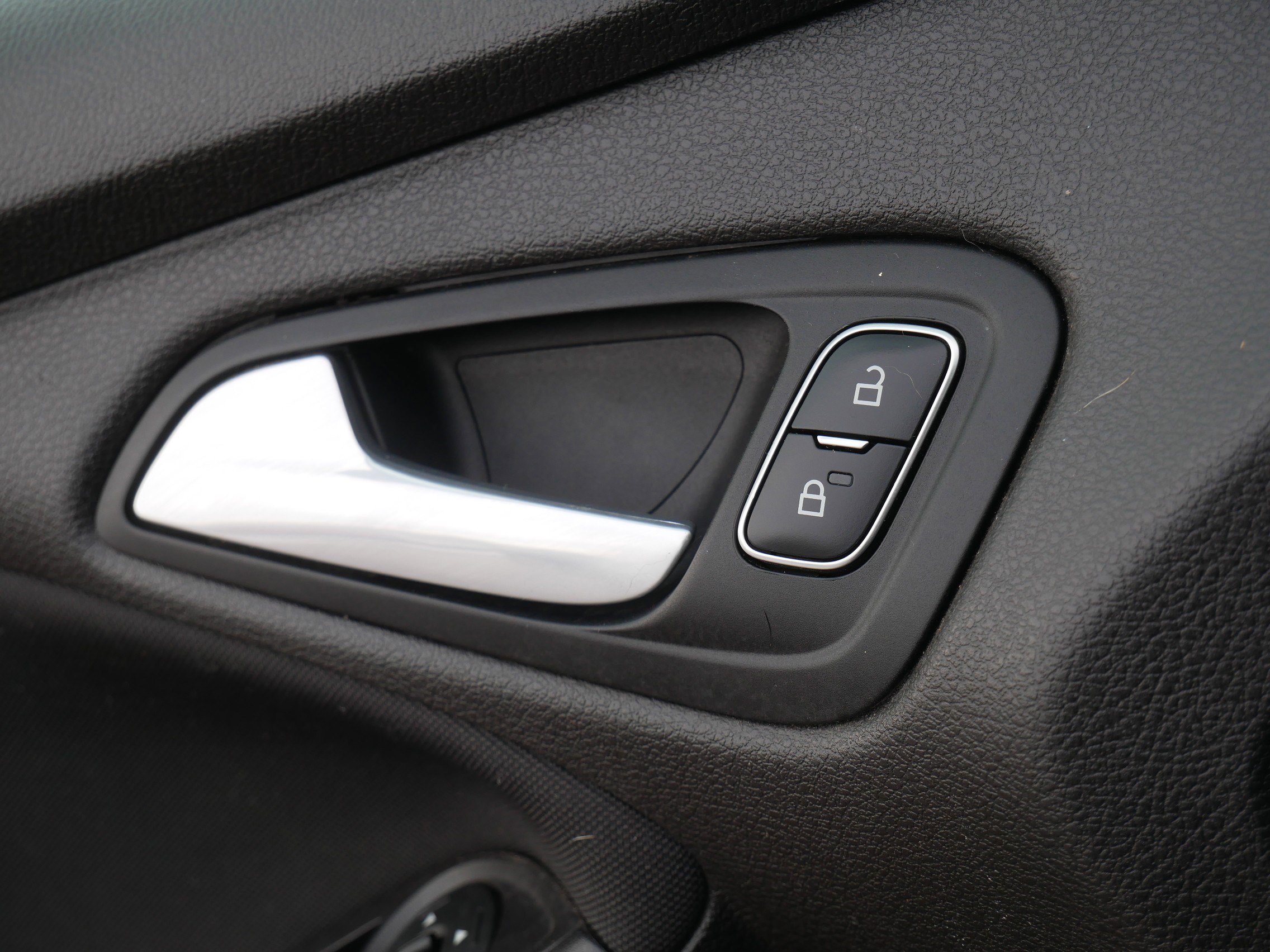 Used 2015 Ford Focus SE image 27