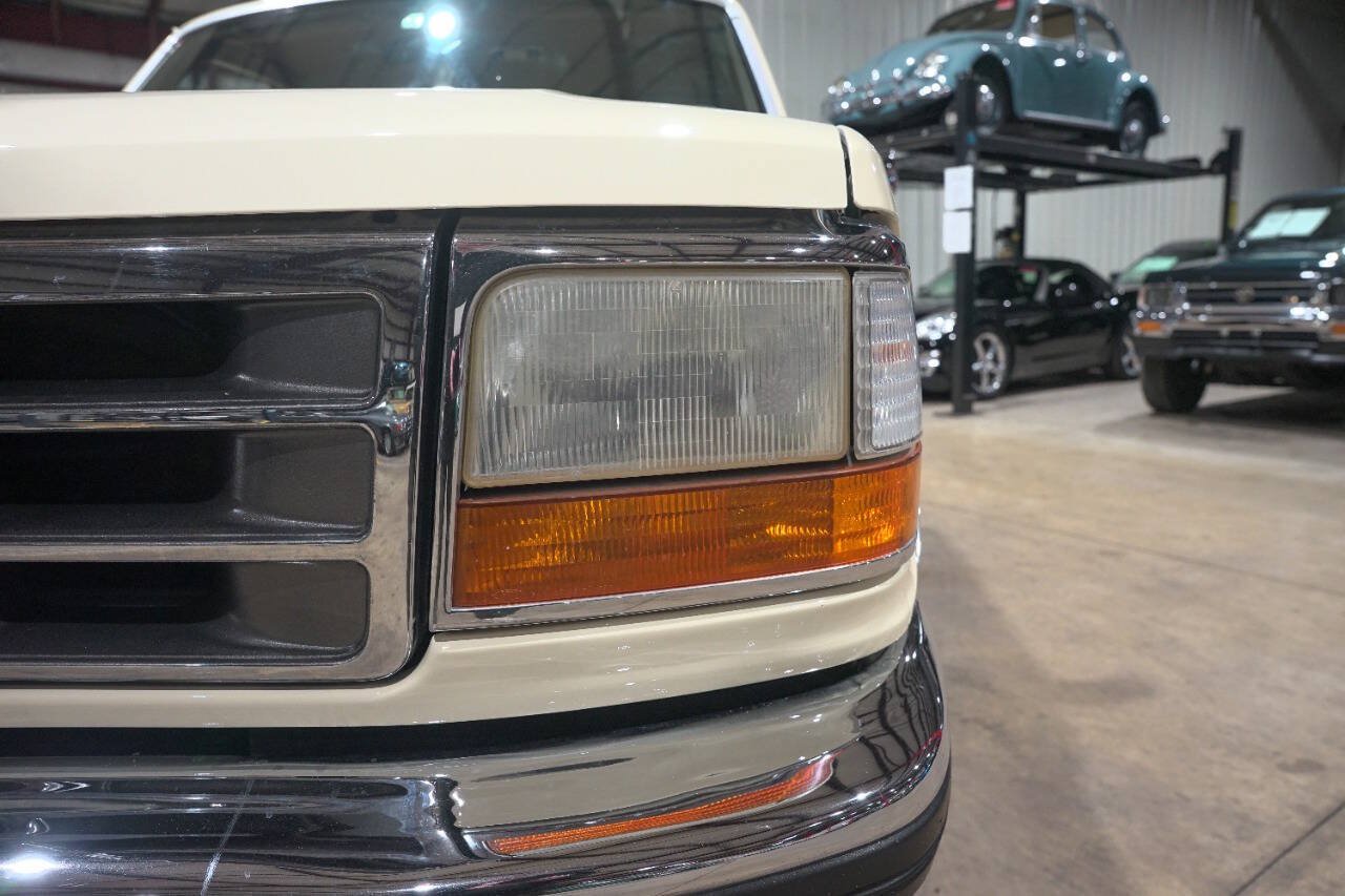 Used 1993 Ford F150 XL AWD/4WD image 26