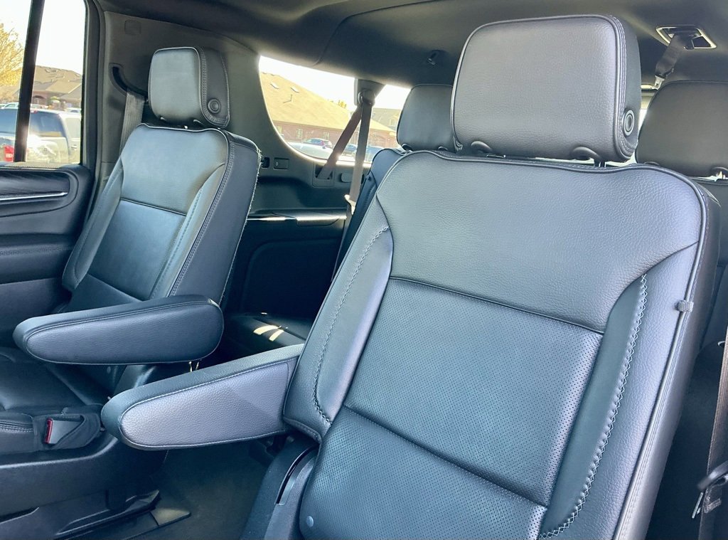 Used 2021 GMC Yukon XL Denali image 29