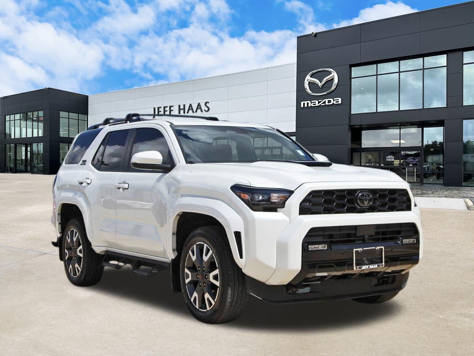 Used 2025 Toyota 4Runner TRD Sport AWD/4WD image 4