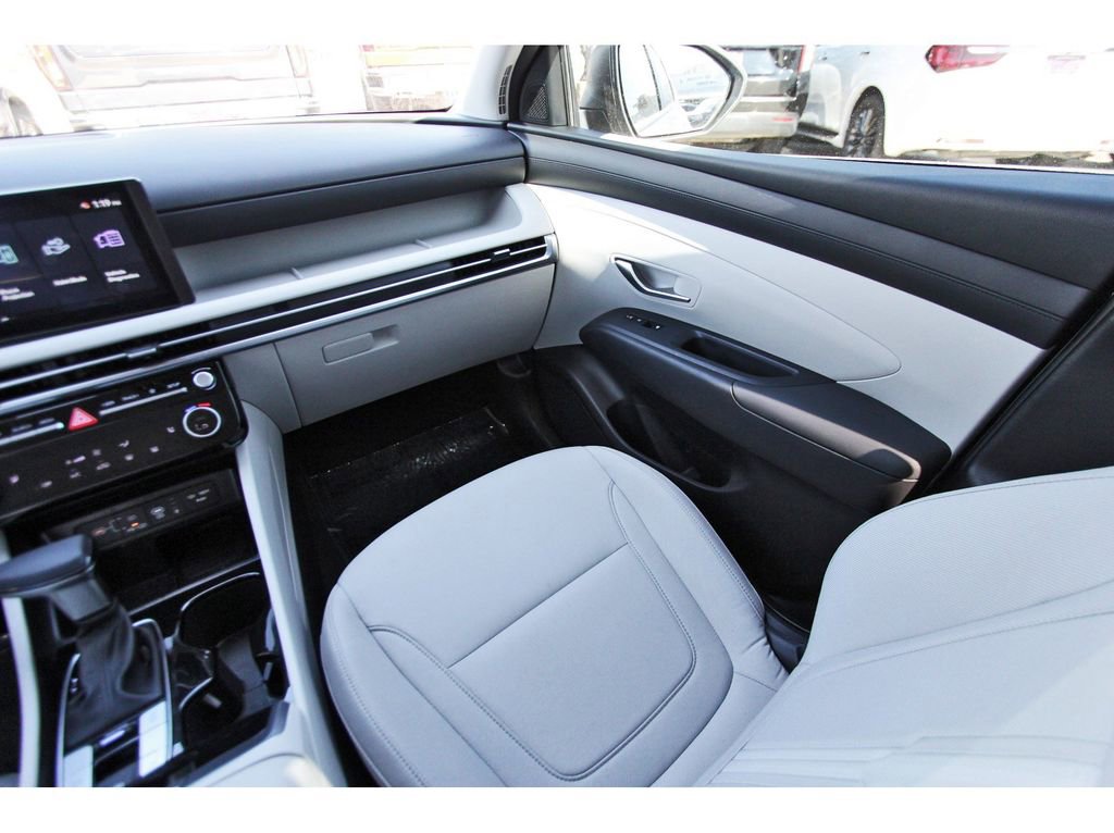 Certified 2025 Hyundai Tucson SEL image 10