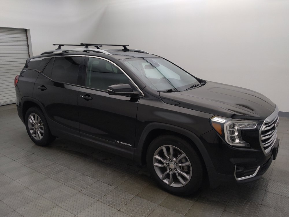 Used 2022 GMC Terrain SLT w/ LPO, 'HIT The Road' Package image 11