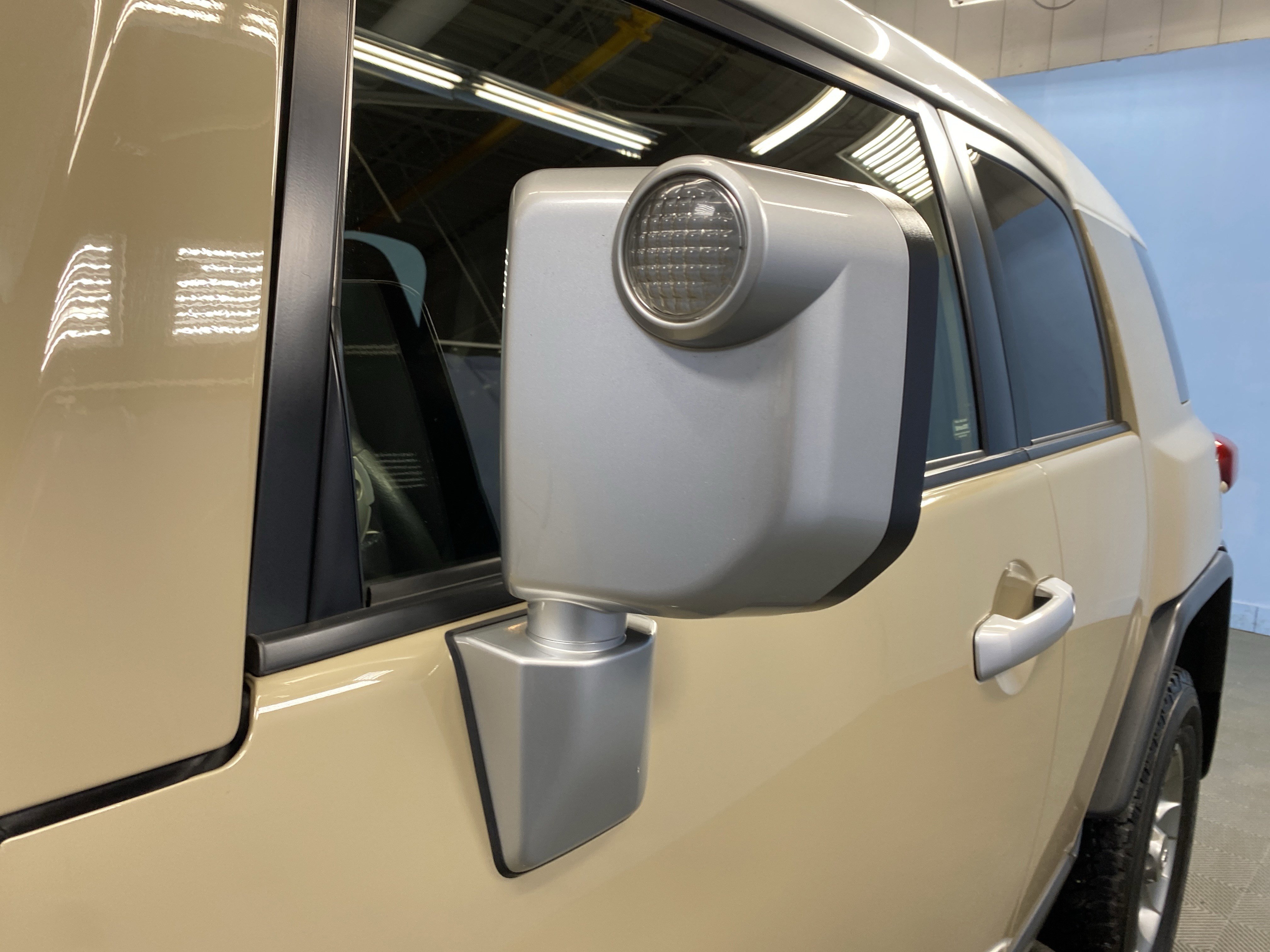 Used 2013 Toyota FJ Cruiser 4WD image 44